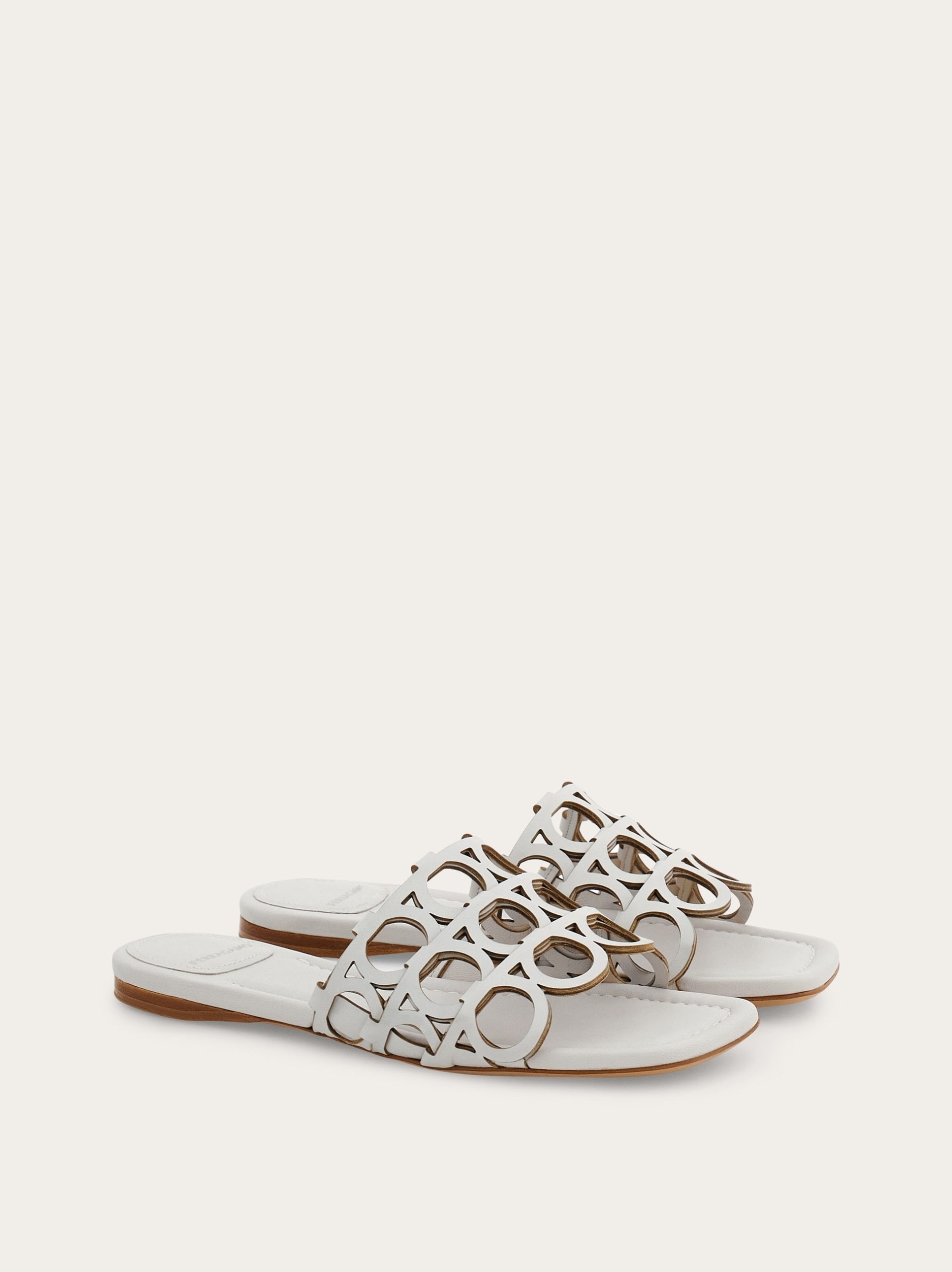 Ferragamo Gancini slide - Image 3